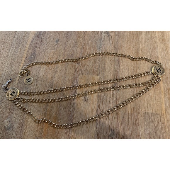 CHANEL Accessories - Chanel 31 rue cambon Paris iconic vintage chain gold belt‎ 1954